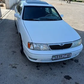 Toyota Avalon 1999