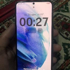 Samsung S21