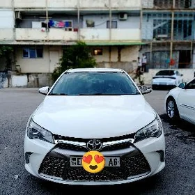 Toyota Camry 2017