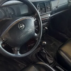 Opel Vectra 1999