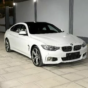 BMW M4 2017