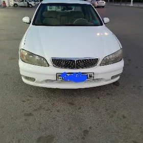 Nissan Maxima 2002
