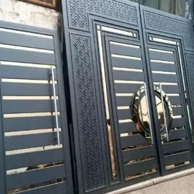 Waratalar gapylar perile demir