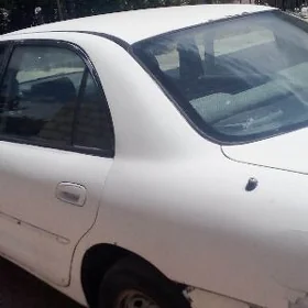 Mitsubishi Galant 1996