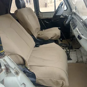 UAZ 469 1992