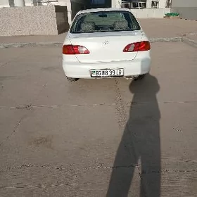 Toyota Corolla 2000