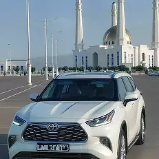 Toyota Highlander 2020
