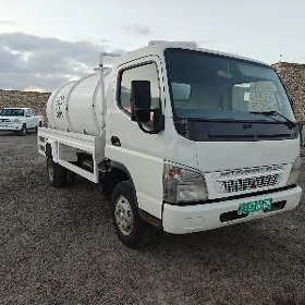 Mitsubishi Canter 2014