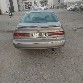 Toyota Camry 1998