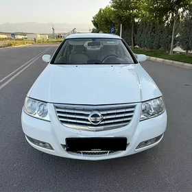 Nissan Sunny 2012