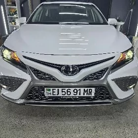 Toyota Camry 2023