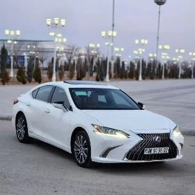 Lexus ES 350 2021