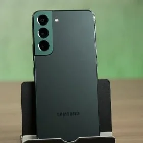 Samsung S22