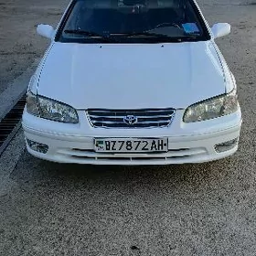 Toyota Camry 1999