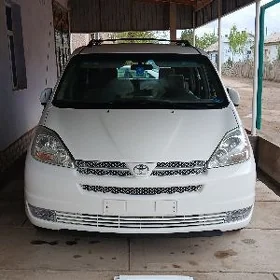 Toyota Sienna 2005