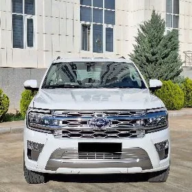 Ford Expedition 2023