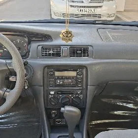 Toyota Camry 1999