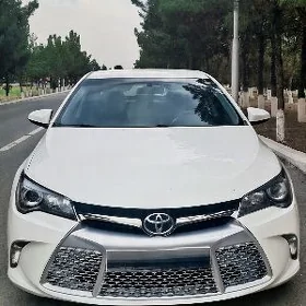 Toyota Camry 2017