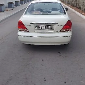 Nissan Sunny 2004