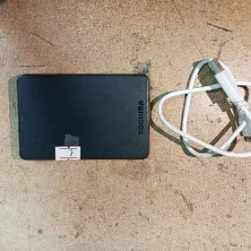 Toshiba 1tb (300 GB film)