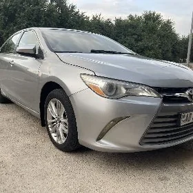 Toyota Camry 2015