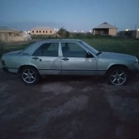 Mercedes-Benz 190E 1991