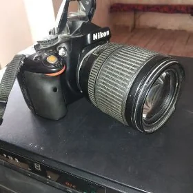 Nikon D5100