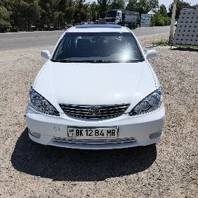 Toyota Camry 2004