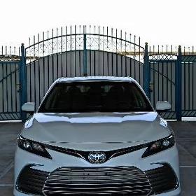 Toyota Camry 2022