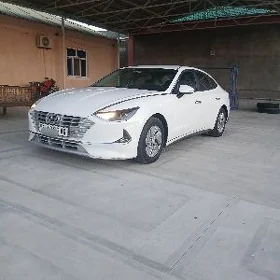 Hyundai Sonata 2021