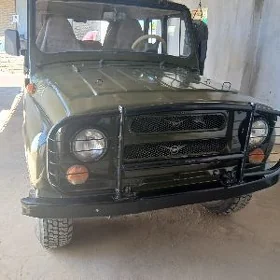 UAZ 469 2003