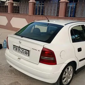 Opel Astra 2002