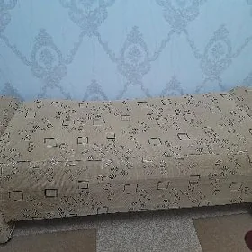 кушетка пуфик