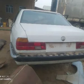 bmw e32 kuzuwa