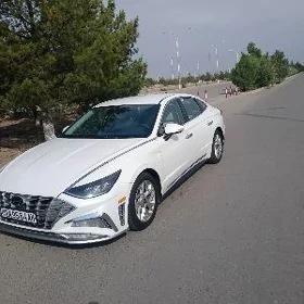 Hyundai Sonata 2022