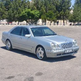 Mercedes-Benz E420 2001