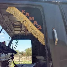 Kamaz perde