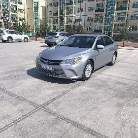Toyota Camry 2016