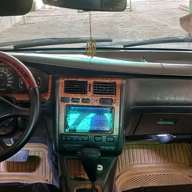 Toyota Corona 1995