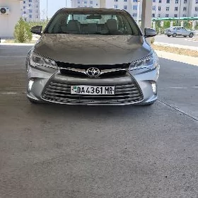 Toyota Camry 2016