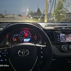 Toyota RAV4 2014