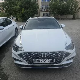 Hyundai Sonata 2022