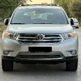 Toyota Highlander 2011