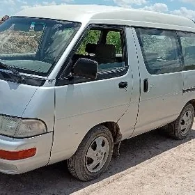 Toyota Town Ace 1995