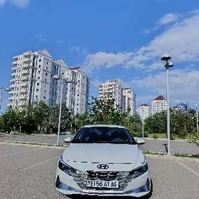 Hyundai Elantra 2021