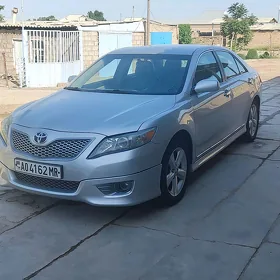 Toyota Camry 2011