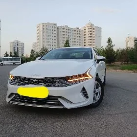 Kia K5 2021