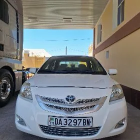 Toyota Yaris 2008
