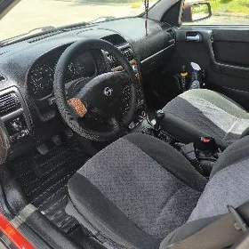 Opel Astra 2002