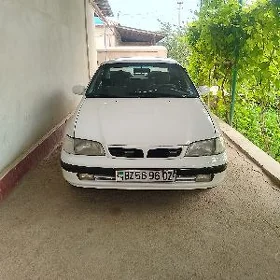 Toyota Carina 1993